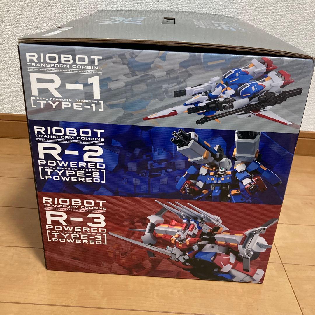 新品未開封　 スーパーロボット大戦OG　千値練 変形合体 RIOBOT SRX