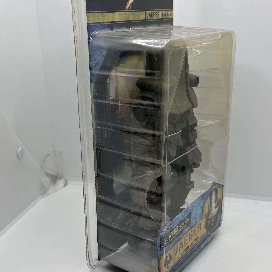 【未開封】NECA パシフィックリム チェルノアルファ 7インチ