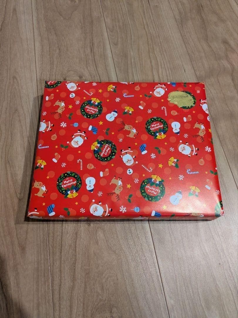 クロミスマホ ワイド　クリスマスラッピング　タカラトミー　クロミ スマホ