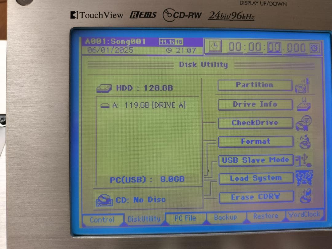 配信機器・PA機器・レコーディング機器 KORG D16XD DIGITAL RECORDING STUDIO