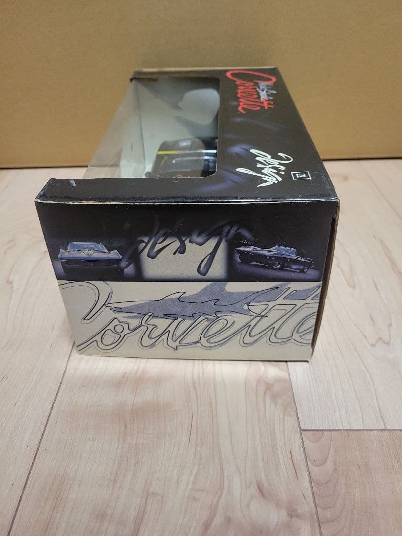 Chevrolet Corvette Mako Shark 1/18　シボレー