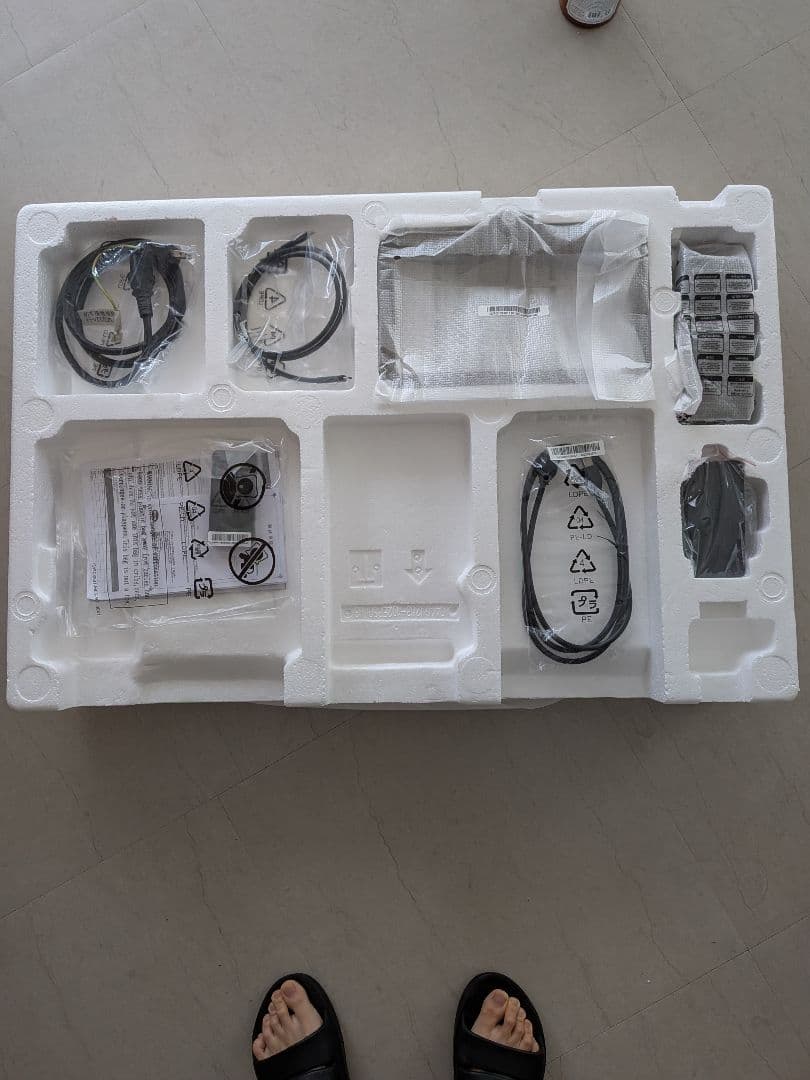 【スピーカー不具合あり】BENQ　EW3280U 4Kモニター