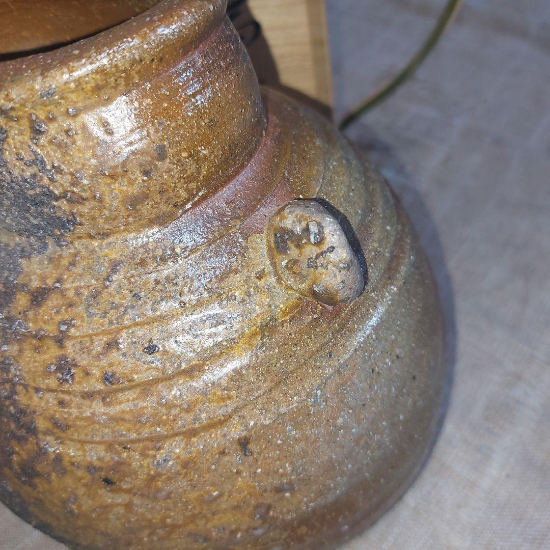 備前焼の壺です