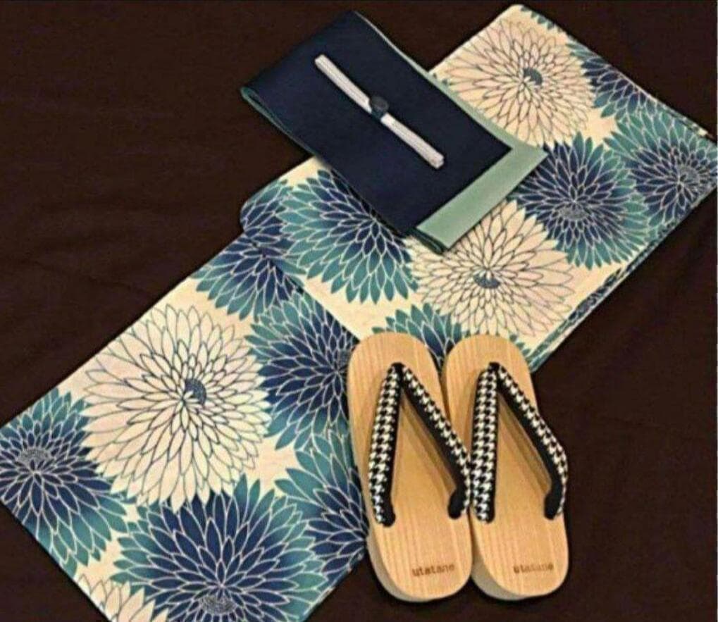 【雑誌掲載】上品高貴な丸菊づくし涼し流水色浴衣◆新品　呉服店購入 大正ロマン