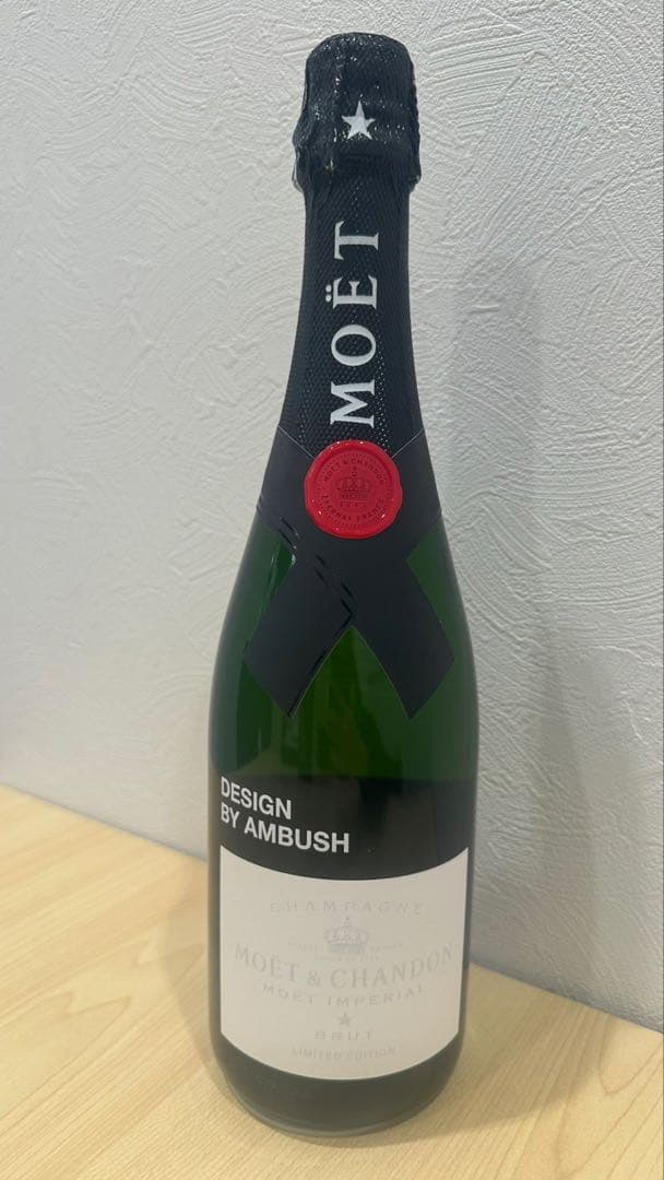 MOËT & CHANDONシャンパンDESIGN BY AMBUSH 未開栓品