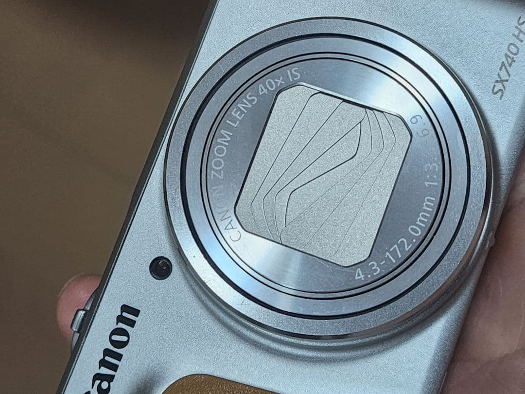 あ*み様 美しい働きが上手い Canon SX740 HS コンパクトデジタルカ