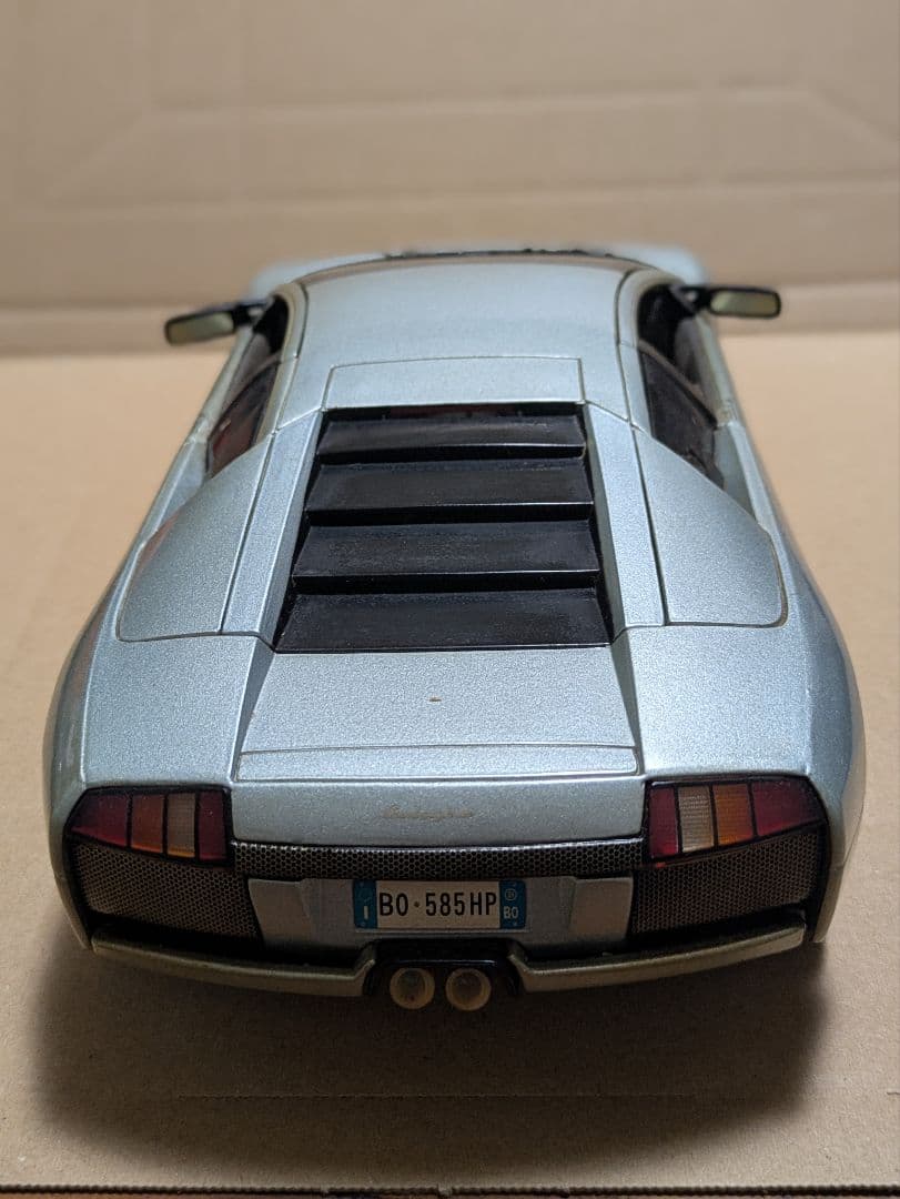 Maisto（マイスト）1/18 ランボルギーニ ムルシエラゴ ミニカー