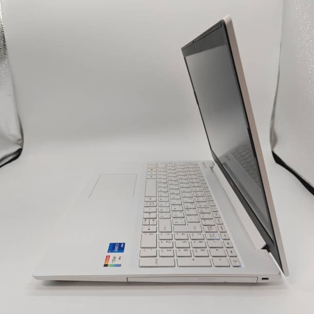 第11世代 i7 バッテリ◎ フルHD 15 NEC SSD512GB オフィス