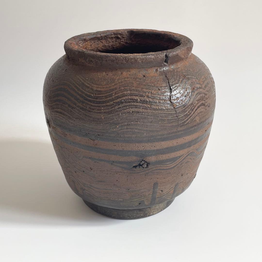 南蛮？ 櫛目波状文壺 ニュウ多い 状態考慮 検）古備前 古信楽 お歯黒壺