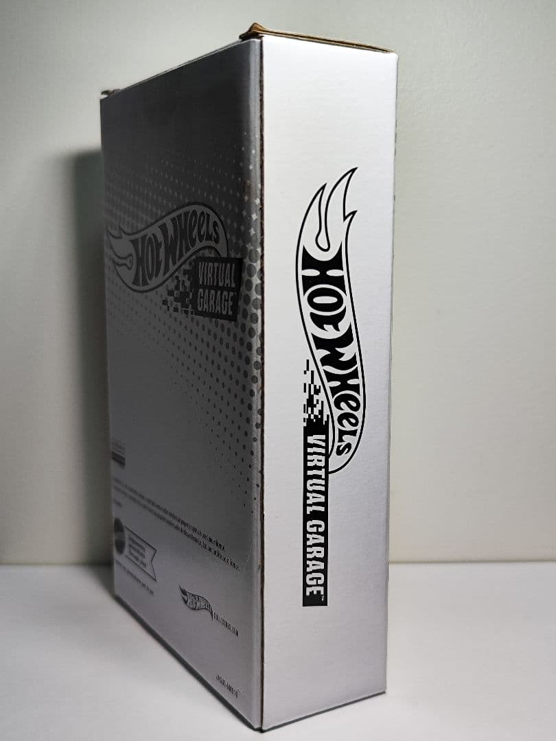 ホットウィール NFT スカイライン GT-R R33 絶版