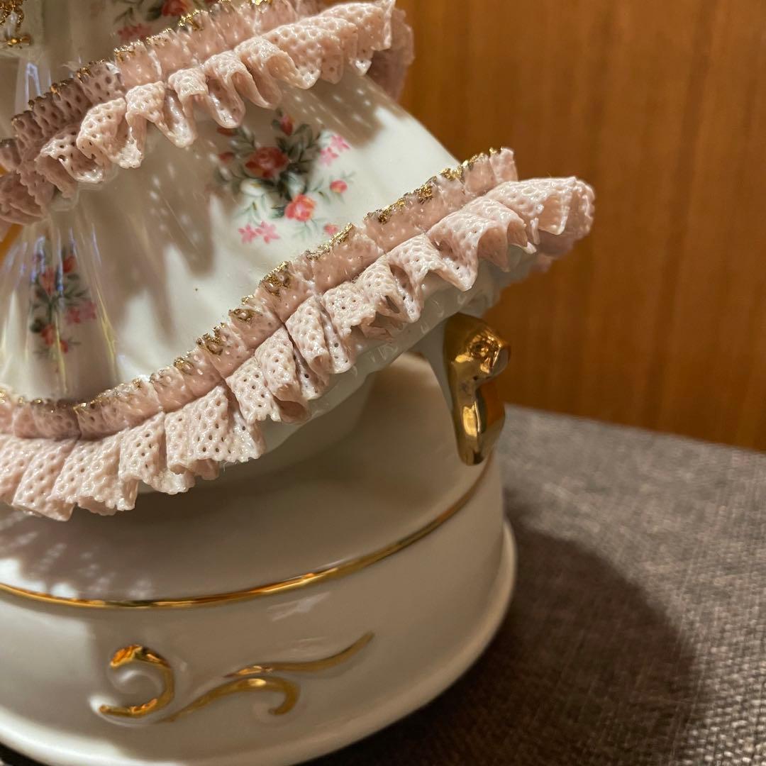 UNTER WEISS BACHレースドール 人形 西洋陶磁器 オルゴール