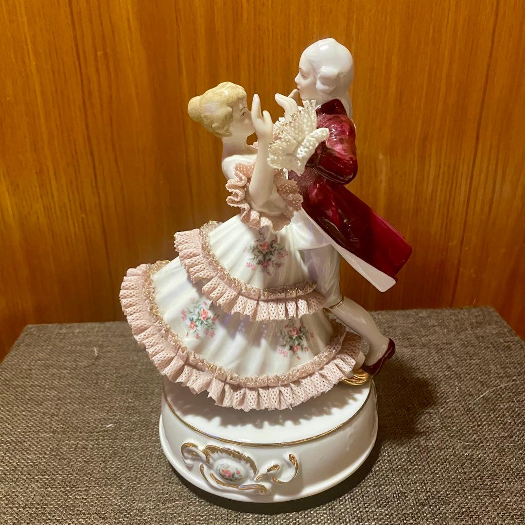 UNTER WEISS BACHレースドール 人形 西洋陶磁器 オルゴール