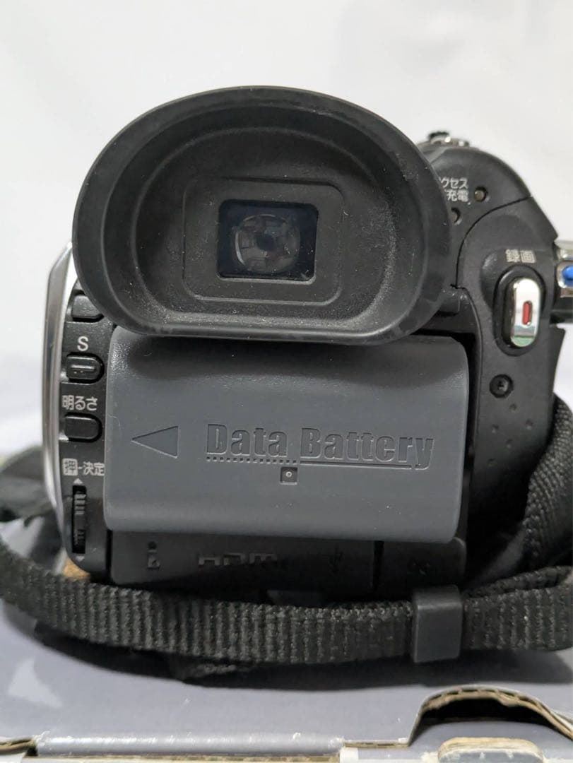 Victor Everio HDビデオカメラ 未使用の付属品多数　説明書、箱付き