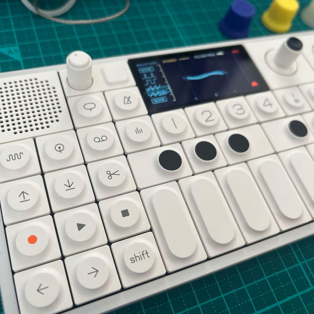 Teenage engineering OP-1 Field & ケース