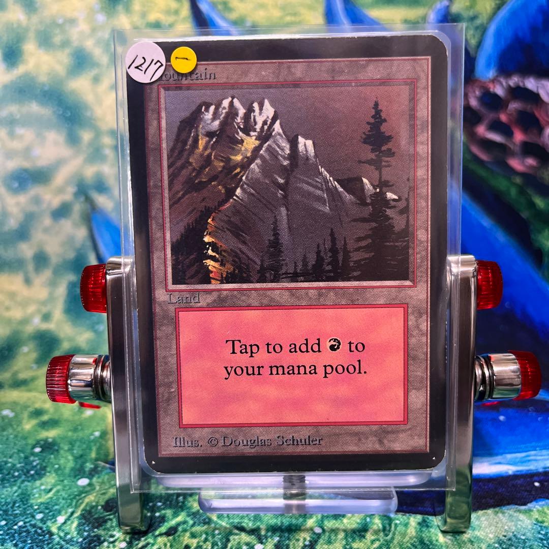 1217 《山/Mountain》MTG アルファ　α　[LEA] 基本土地
