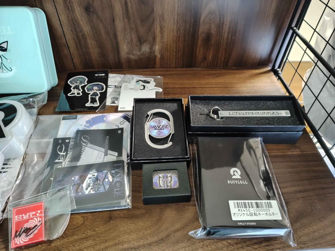 DUSTCELLグッズまとめ売りFC年間特典(4点)サイン入りグッズ(1点) 等