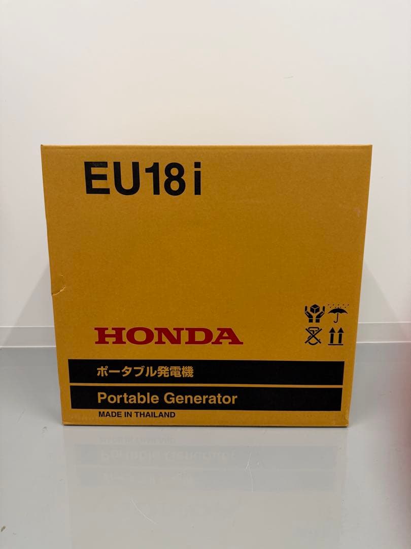 【新品未開封】Honda 正弦波インバーター 発電機 EU18i カバーセット