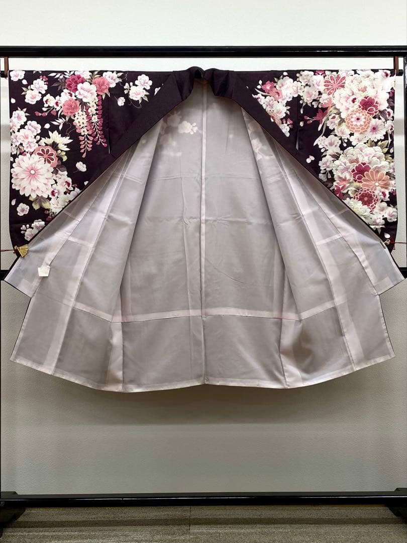 2尺袖 ポリエステル着物 袴用 銀通し 刺繍 紋意匠