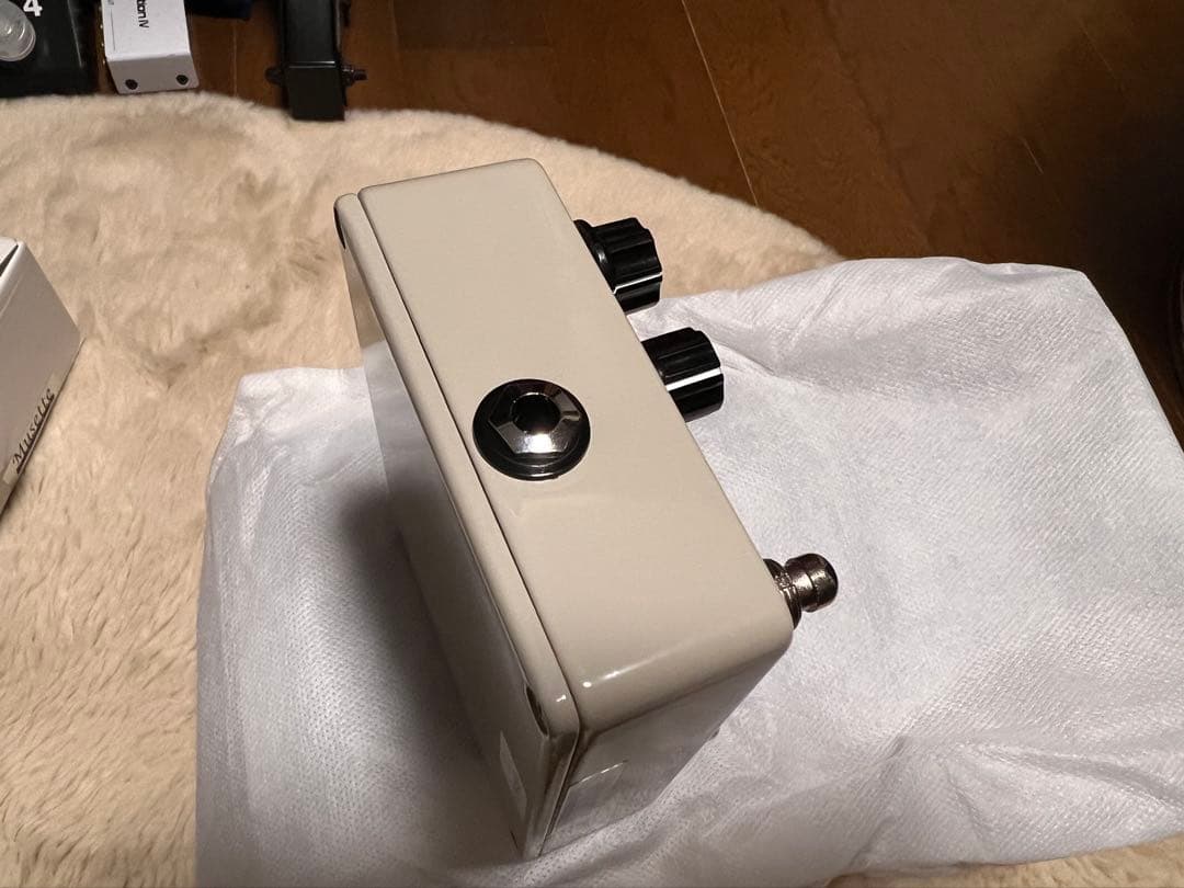 こうさん：Crazy Tube Circuits UNOBTANIUM