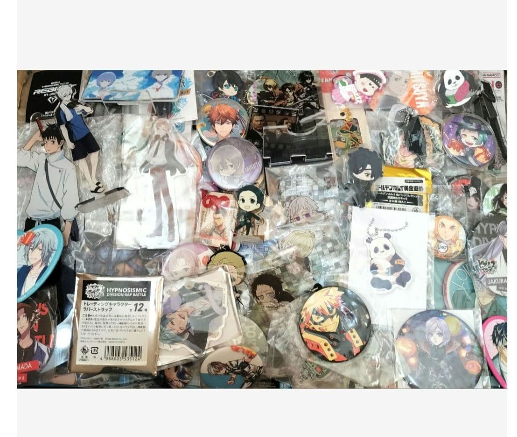 大量 まとめ売り ノンジャンル 紙類 ミニフィギュア ぬいぐるみ 1200