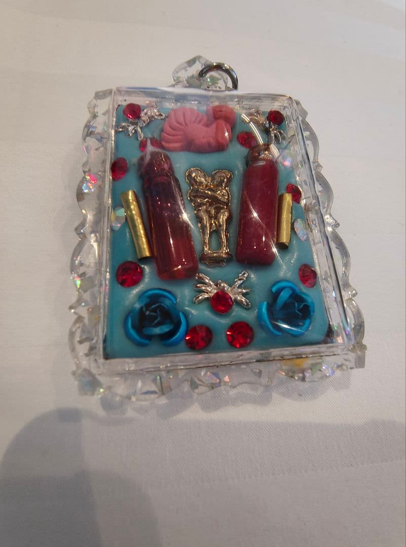 【高級品！】タイのお守りプラクルアン！九尾の狐！術師写真付き！金運&恋愛運UP!