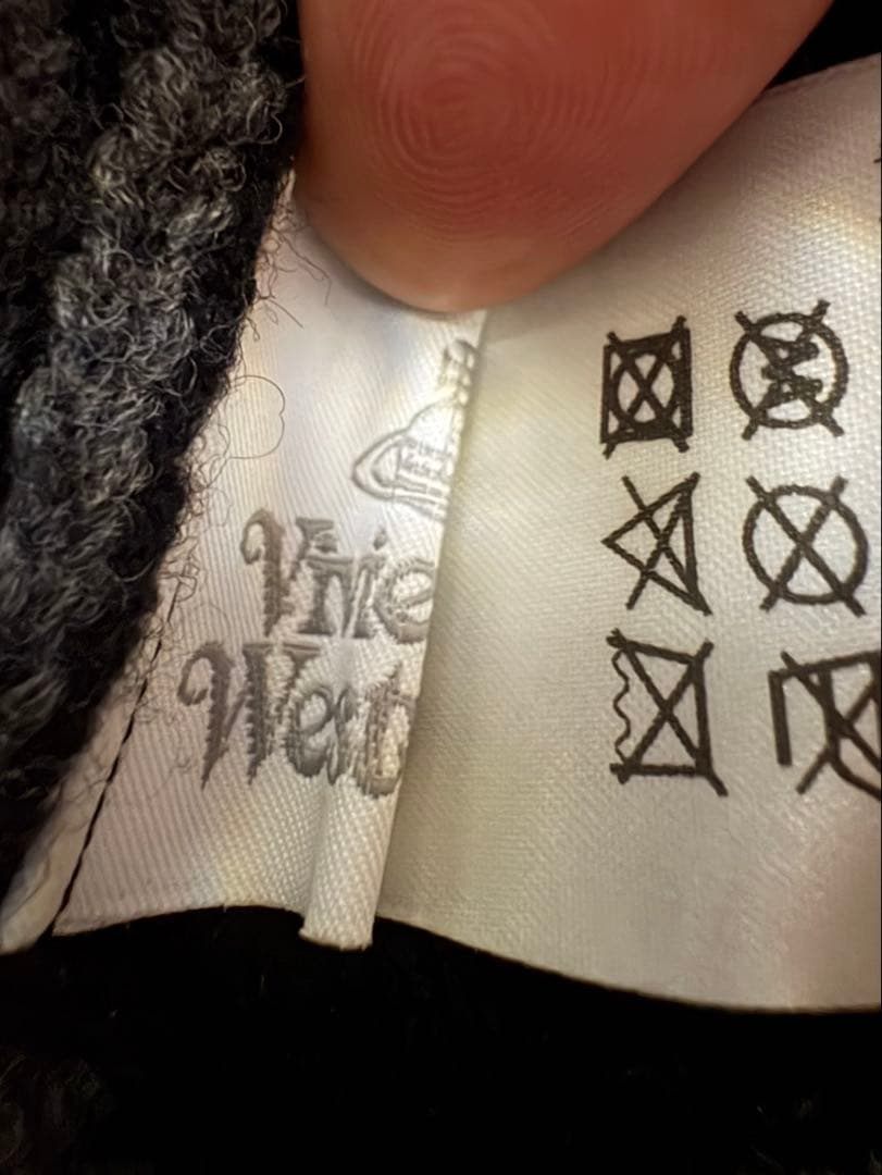 ヴィヴィアンウエストウッド　フラップ付きワッチ　ニット帽　正規品