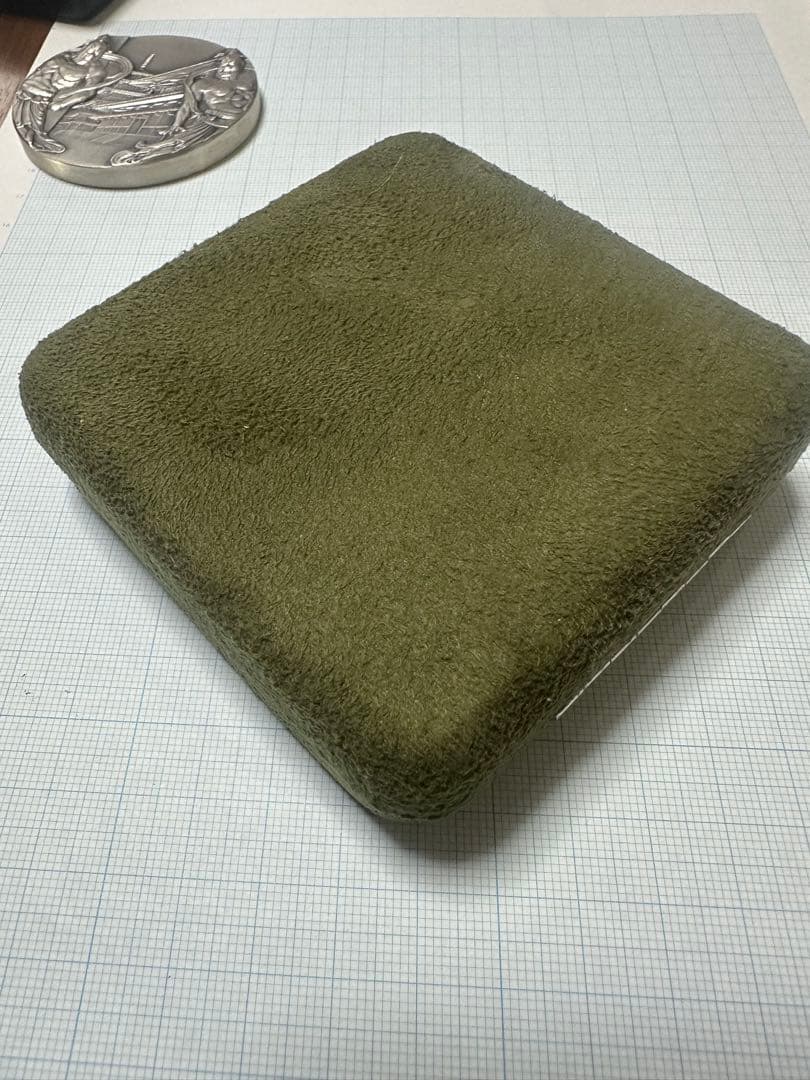 純銀メダル　国宝章牌　法隆寺　造幣局　157g