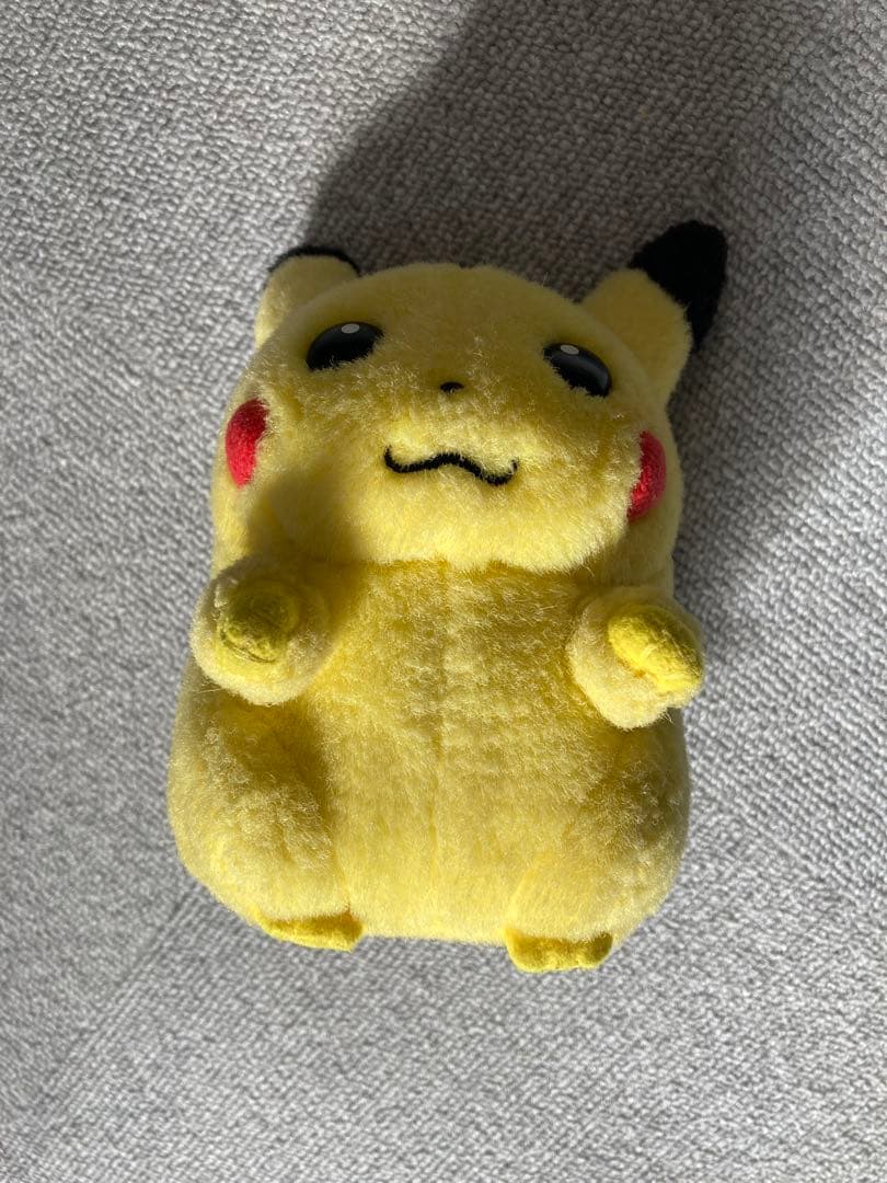 初代　ピカチュウ　ぬいぐるみ　TOMY