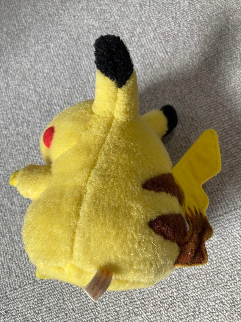 初代　ピカチュウ　ぬいぐるみ　TOMY