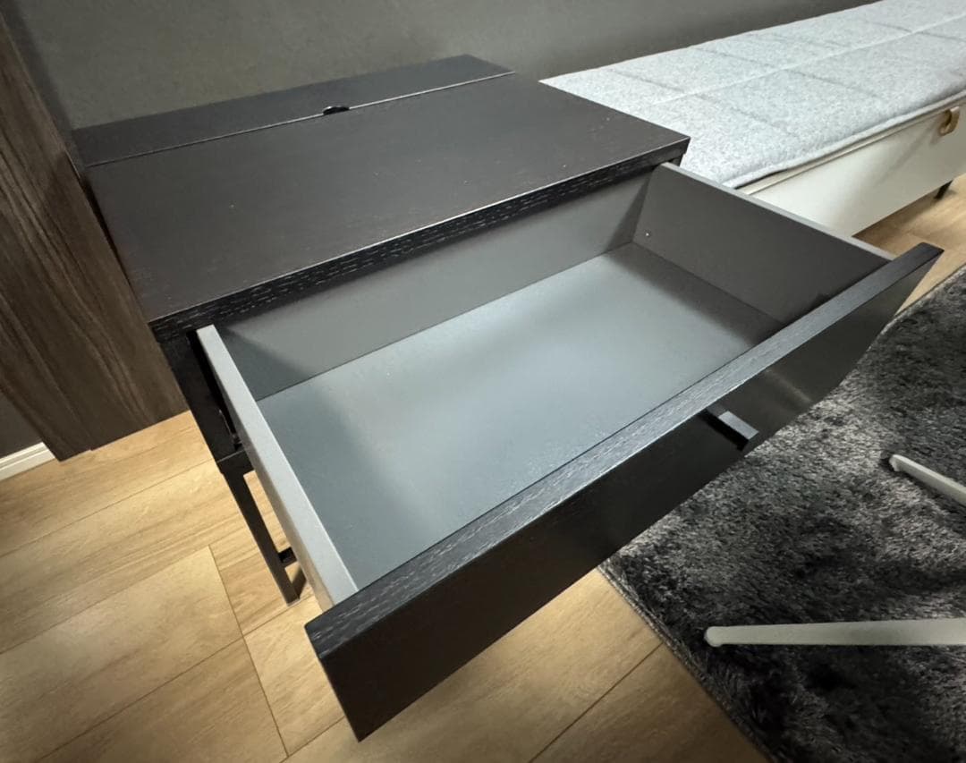 BoConcept ボーコンセプトBordeaux ボルドー ナイトテーブル