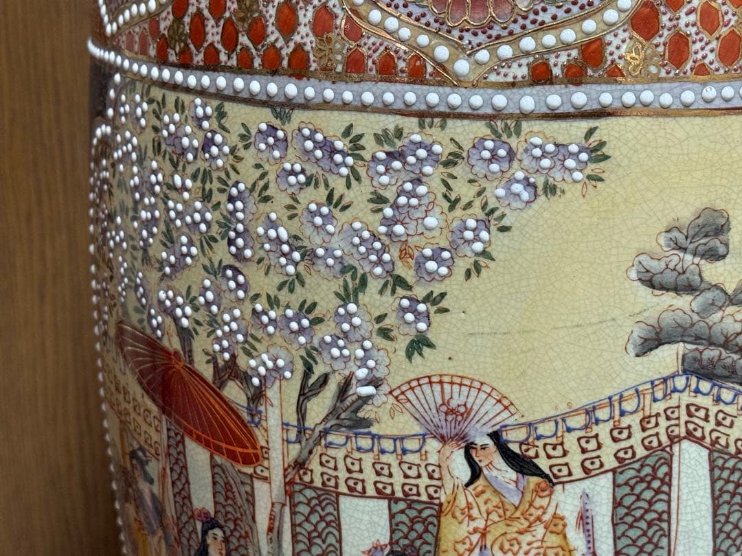 薩摩焼　金彩人物紋大瓶　特大　送料込み250527