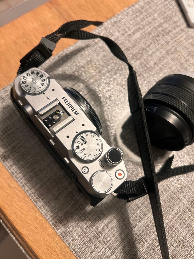 FUJIFILM X-M5 レンズキット XC15-45 シルバー