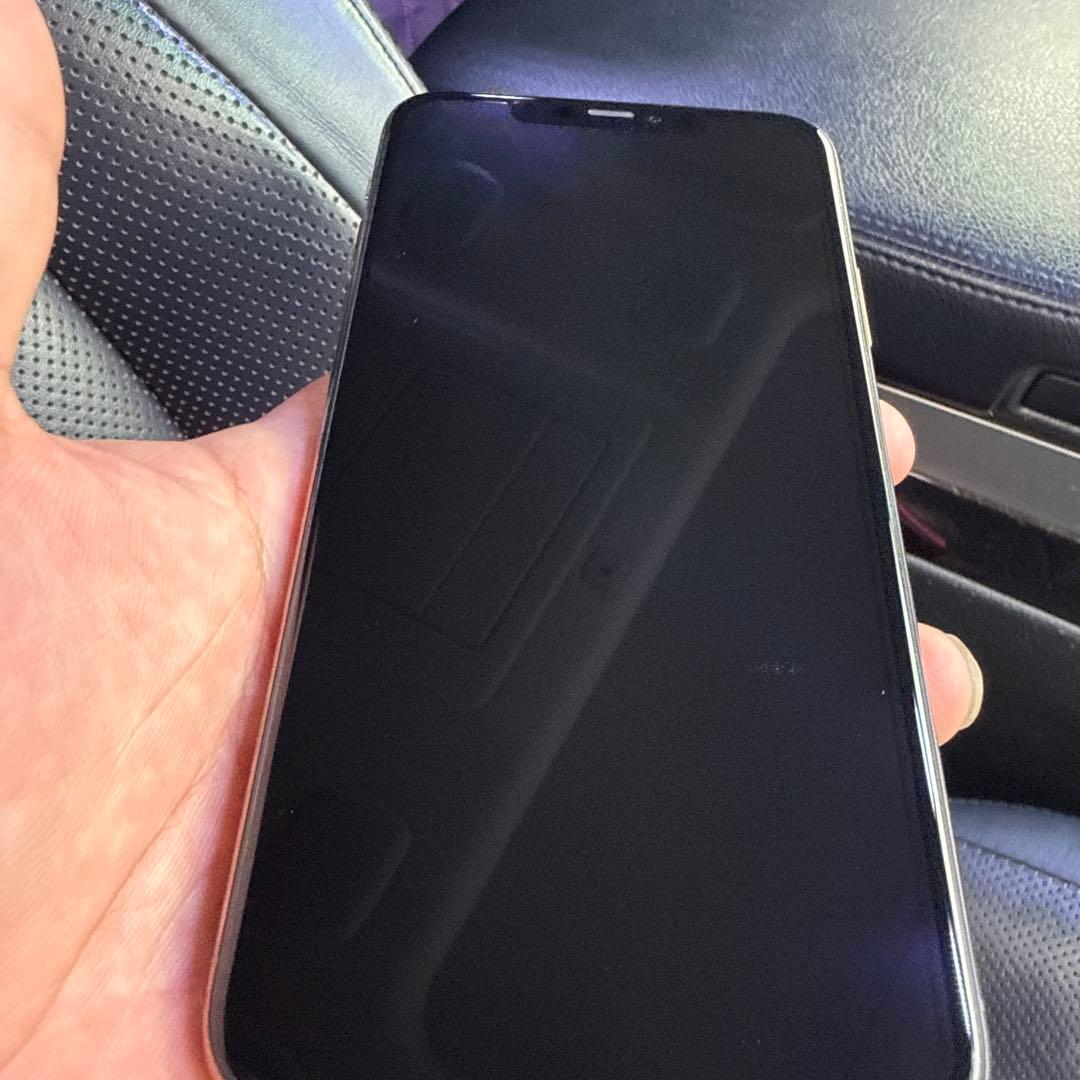 Apple iPhone 11 Pro Max ゴールド 本体　SIMフリー