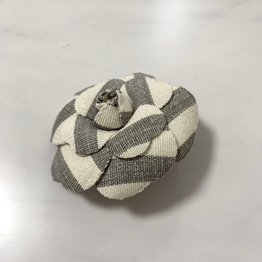 ヴィンテージシャネル　ボーダーストライプ　カメリアブローチ　コサージュ