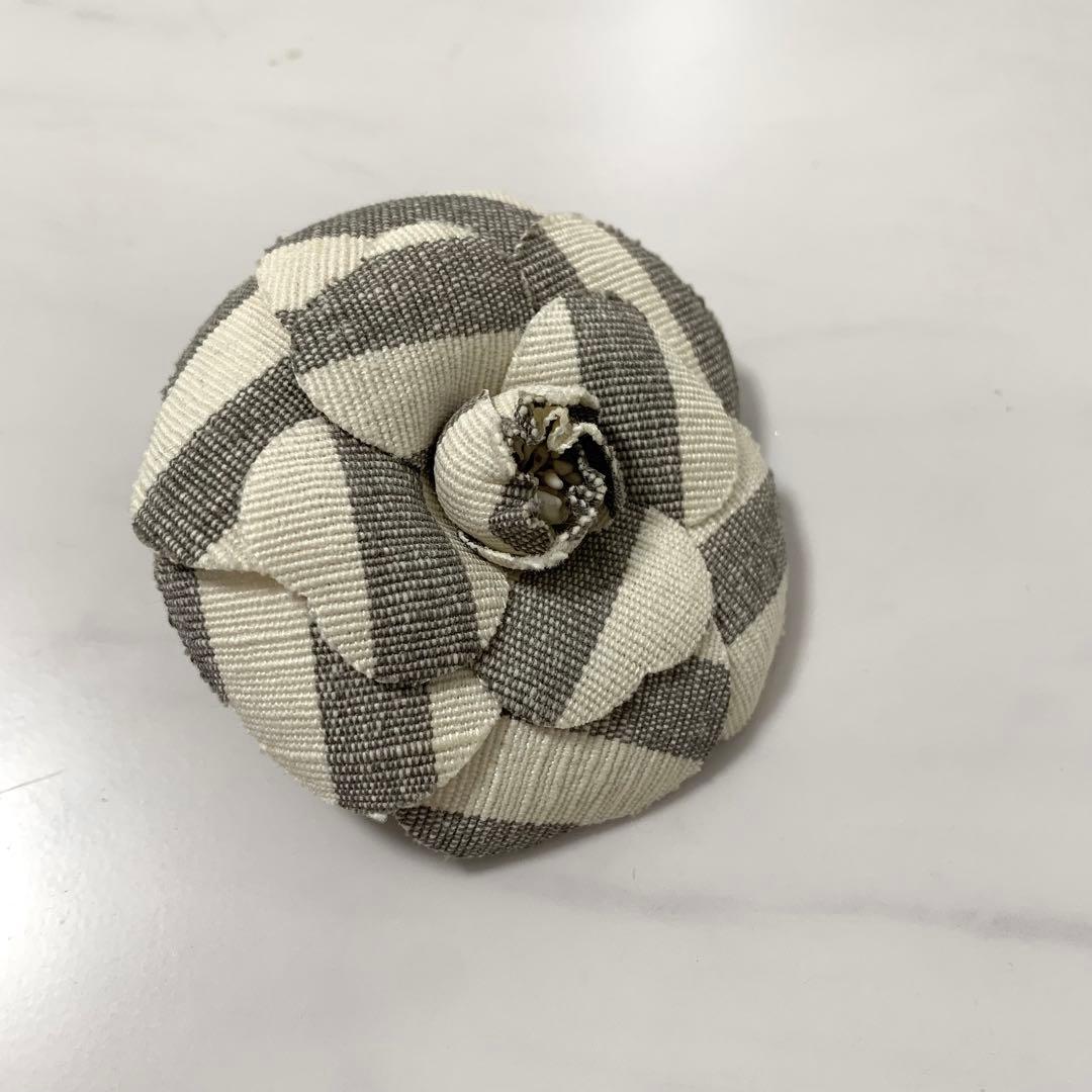 ヴィンテージシャネル　ボーダーストライプ　カメリアブローチ　コサージュ