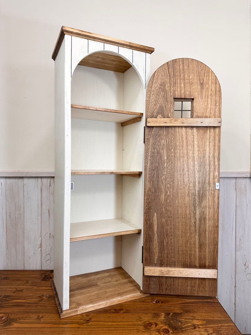 ち*そ様 【1点のみ、補修ありのためお値引き】アンティークの扉のようなキャビネッ