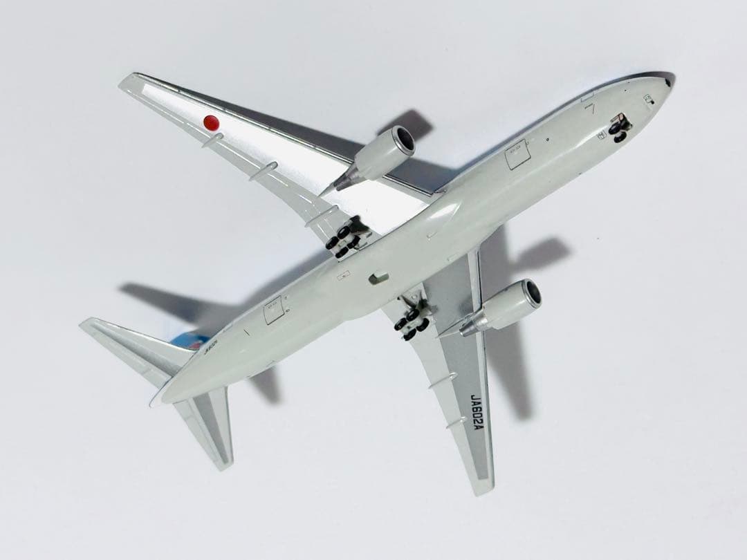 全日空商事 1/400 B767-300 モヒカン塗装 NH40046