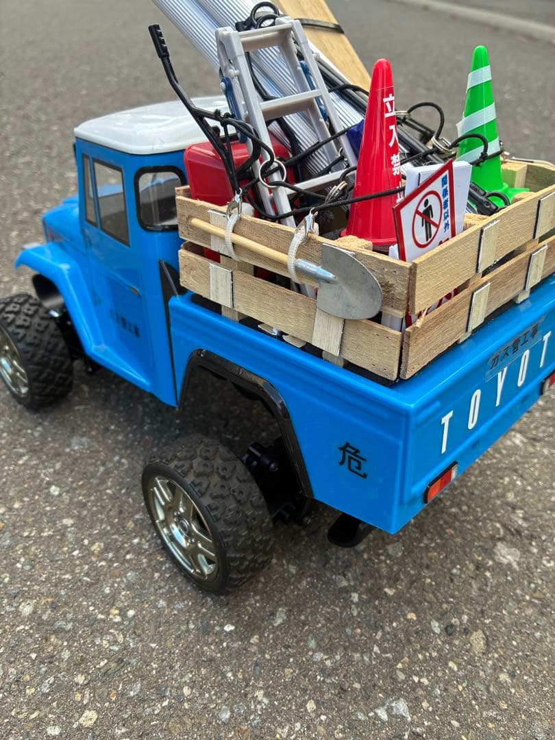 タミヤ GF-01 モーター付 18T ランドクルーザー 40 ボディ付