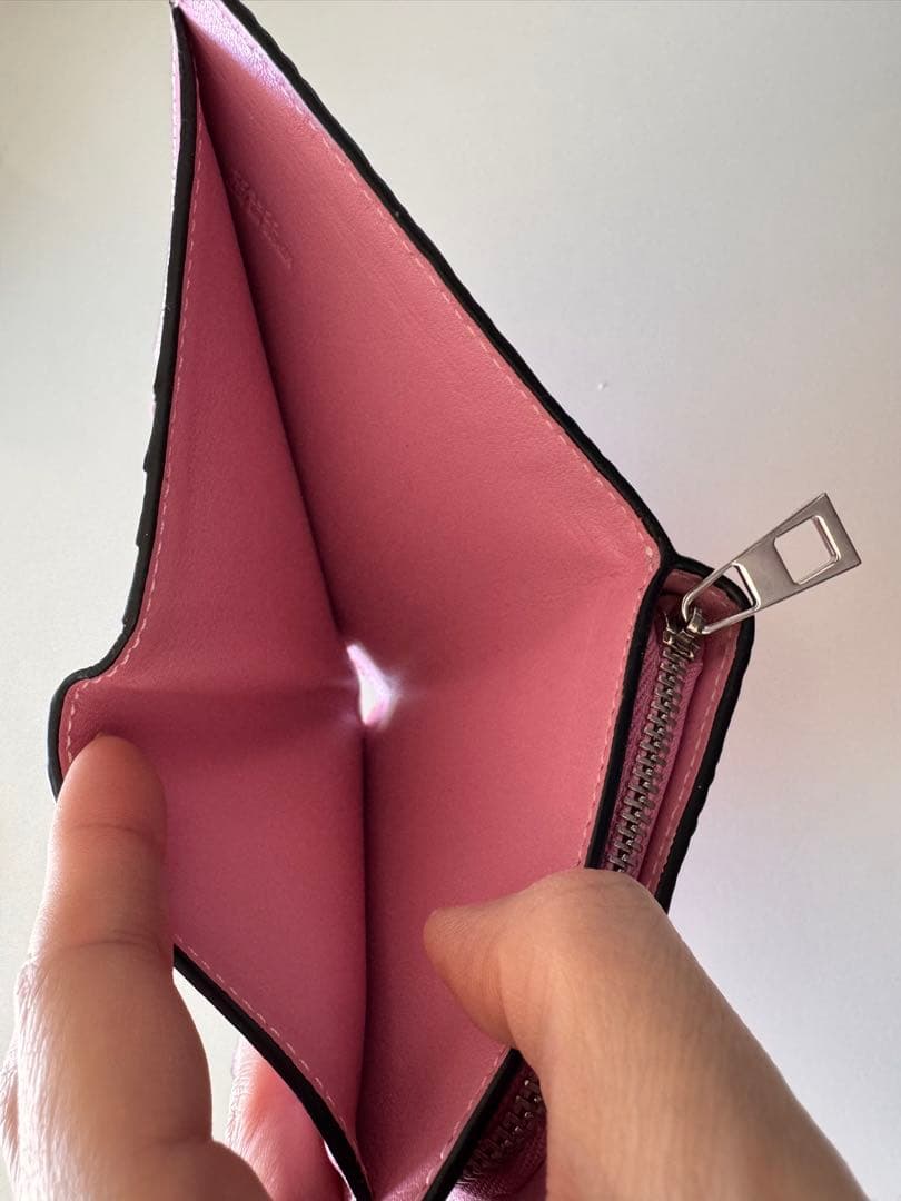 【LOEWE】★ロエベ★ピンクレザー★二つ折り財布 保存袋付き