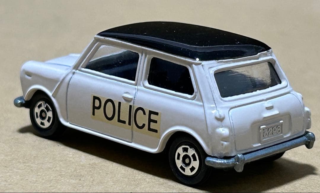 トミカ ミニクーパー トラフィック特注 ポリスカー②