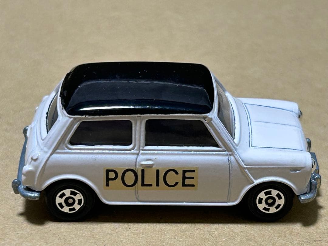 トミカ ミニクーパー トラフィック特注 ポリスカー②