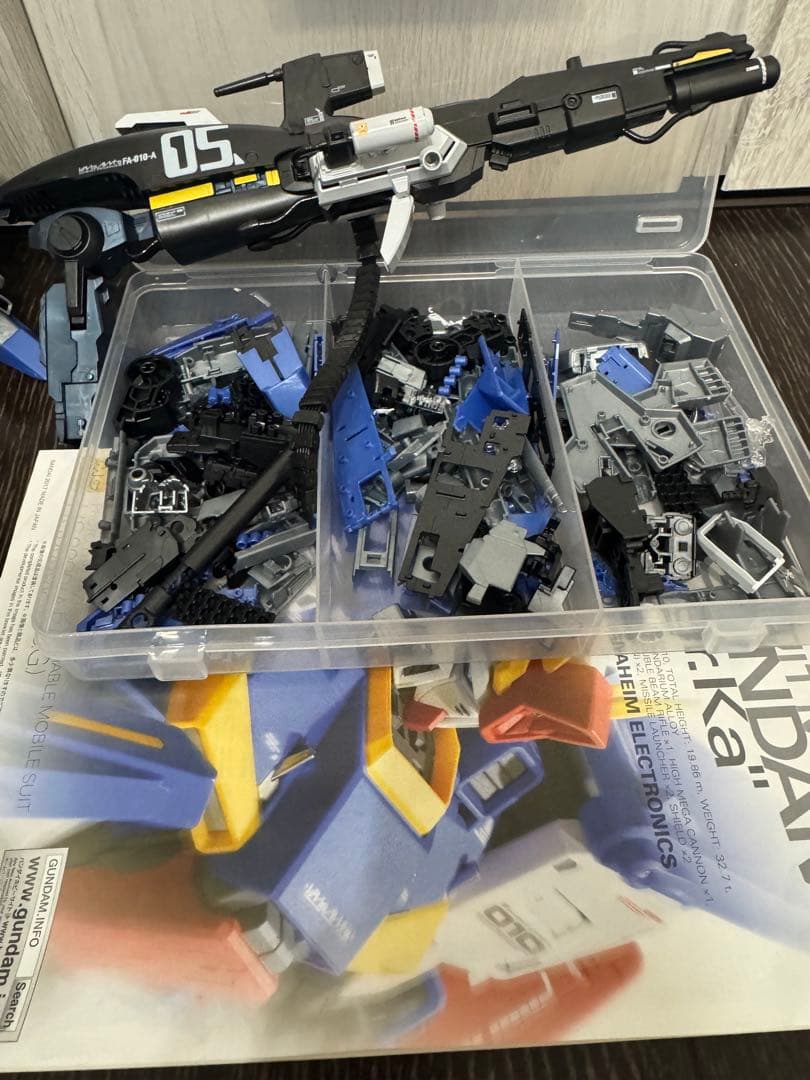 MG FAZZ ver.ka チタニウムフィニッシュ　素組