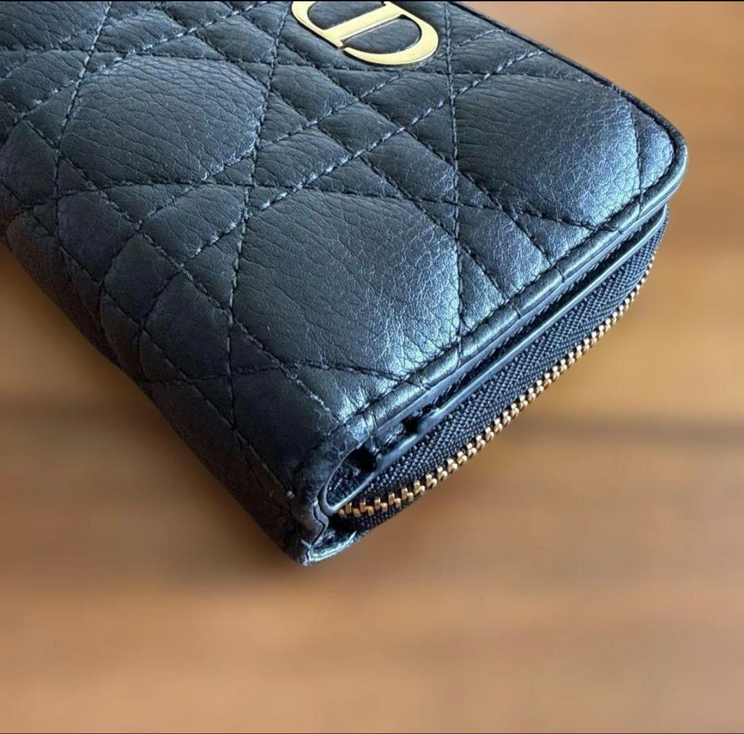 ディオール　二つ折り財布
