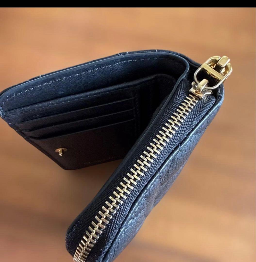 ディオール　二つ折り財布