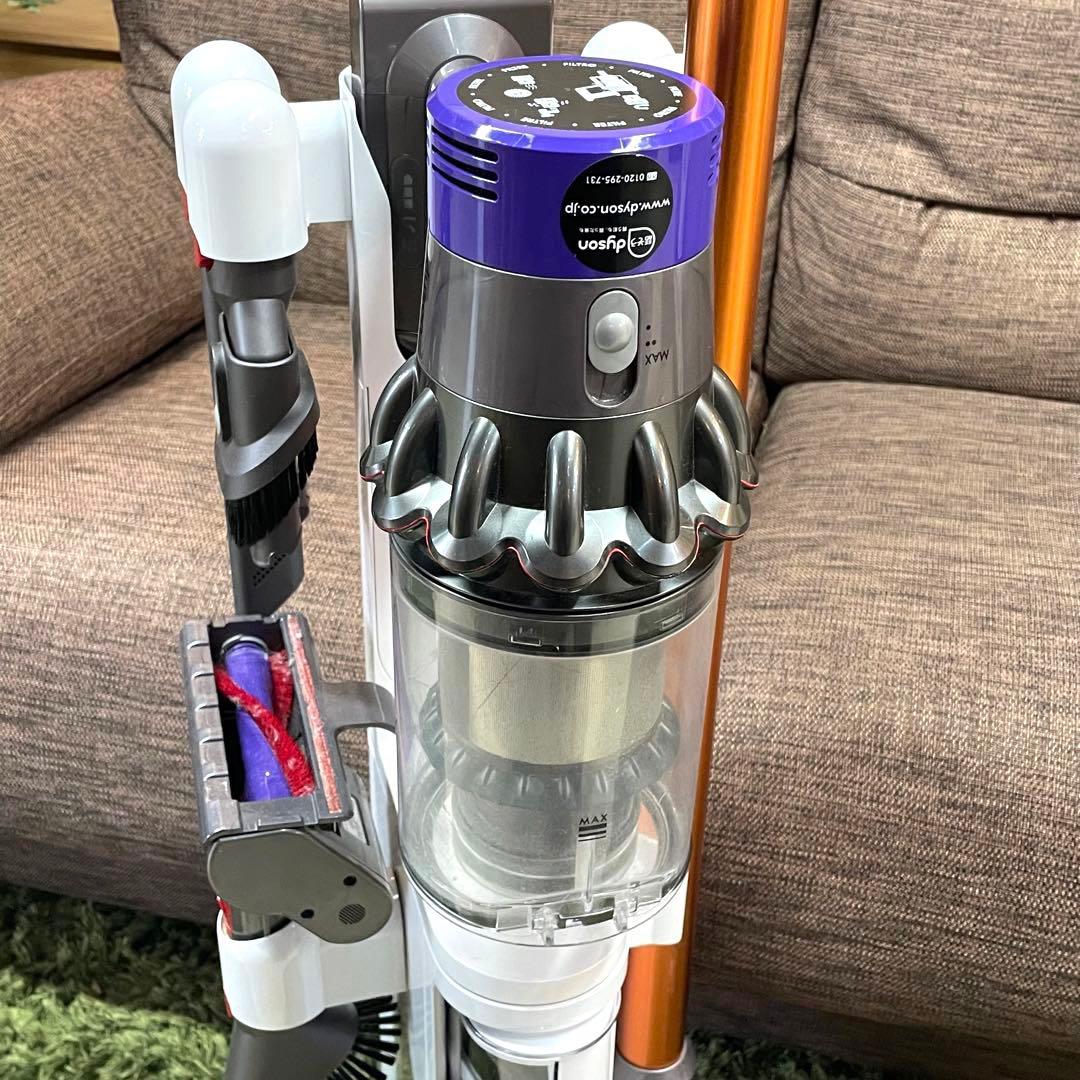【ダイソン】美品　Dyson V10 ジャンク　ドッグ　付属品多数　sv12