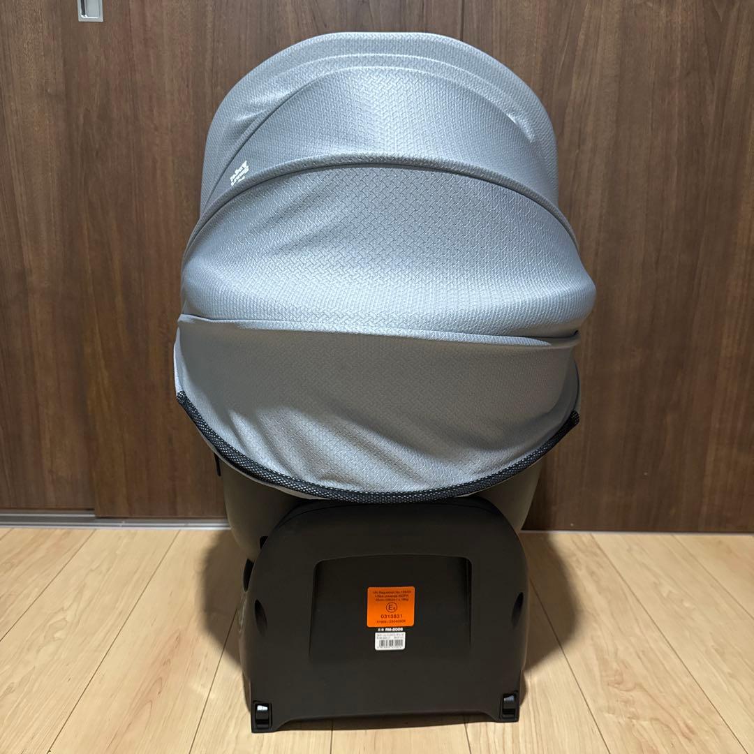 cococo新品未使用/チャイルドシート/ターンレジェネクストキャノピー