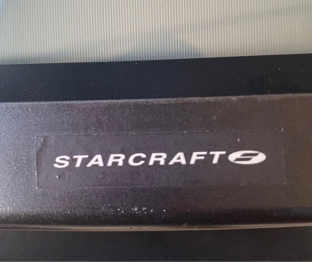 10A89 スタークラフト　ユピテル カラーテレビ YV-C103 10インチ！