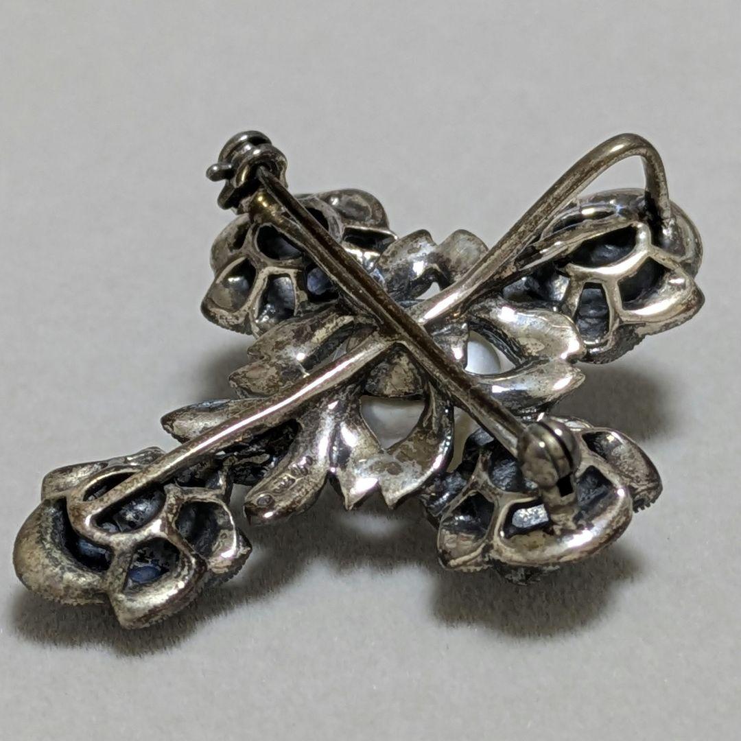 251260◎碌山◎ブローチ