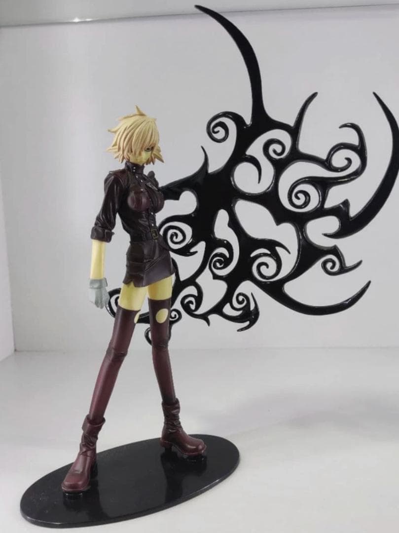 YAMATO ヘルシング セラス・ヴィクトリア フィギュア