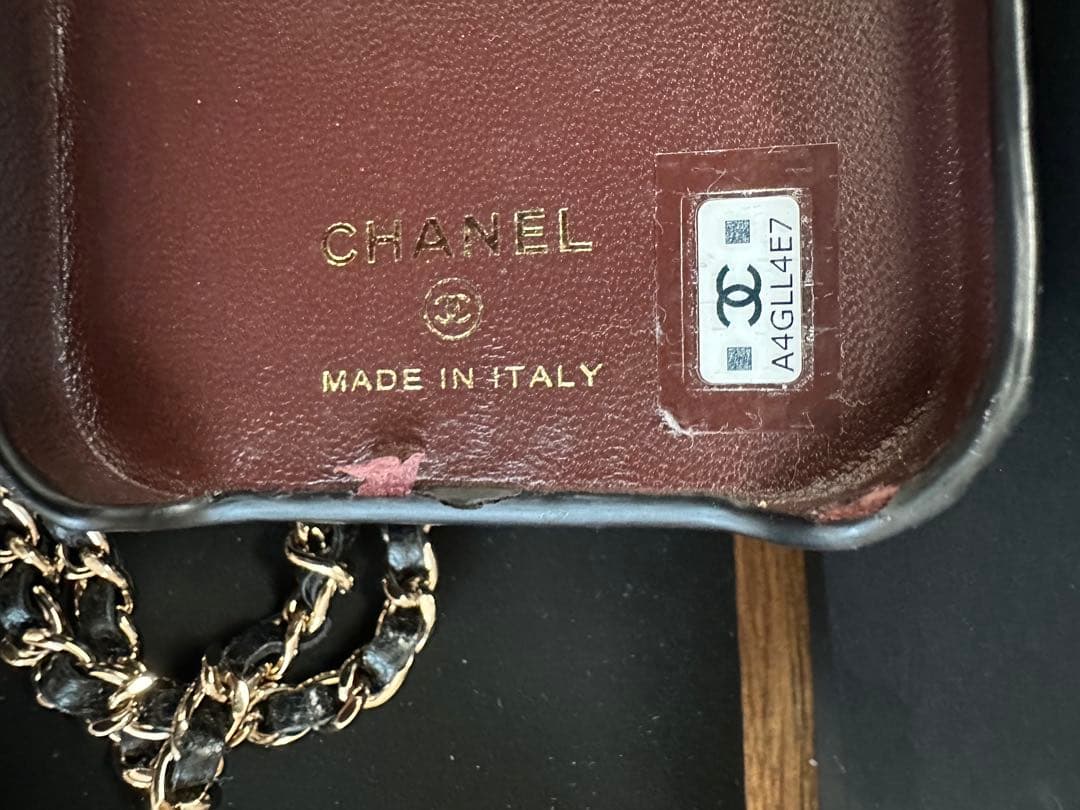 正規品CHANEL iPhone14proケース